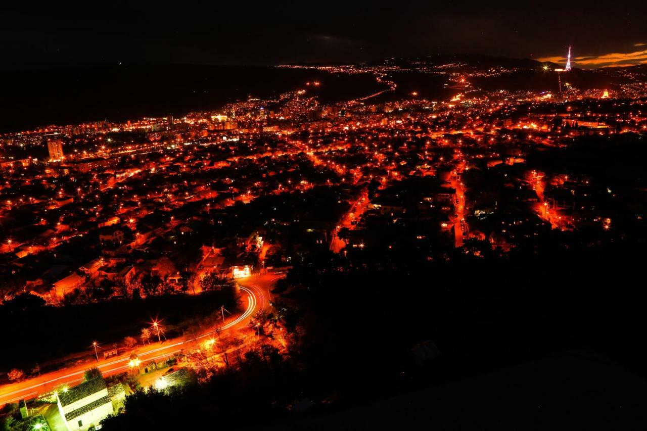Vazi Aparthotel Tiflis Dış mekan fotoğraf
