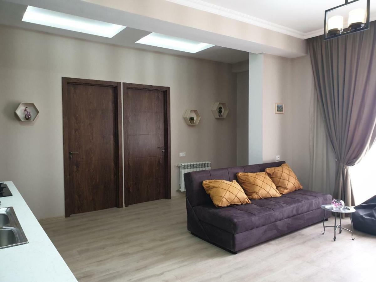 Vazi Aparthotel Tiflis Dış mekan fotoğraf